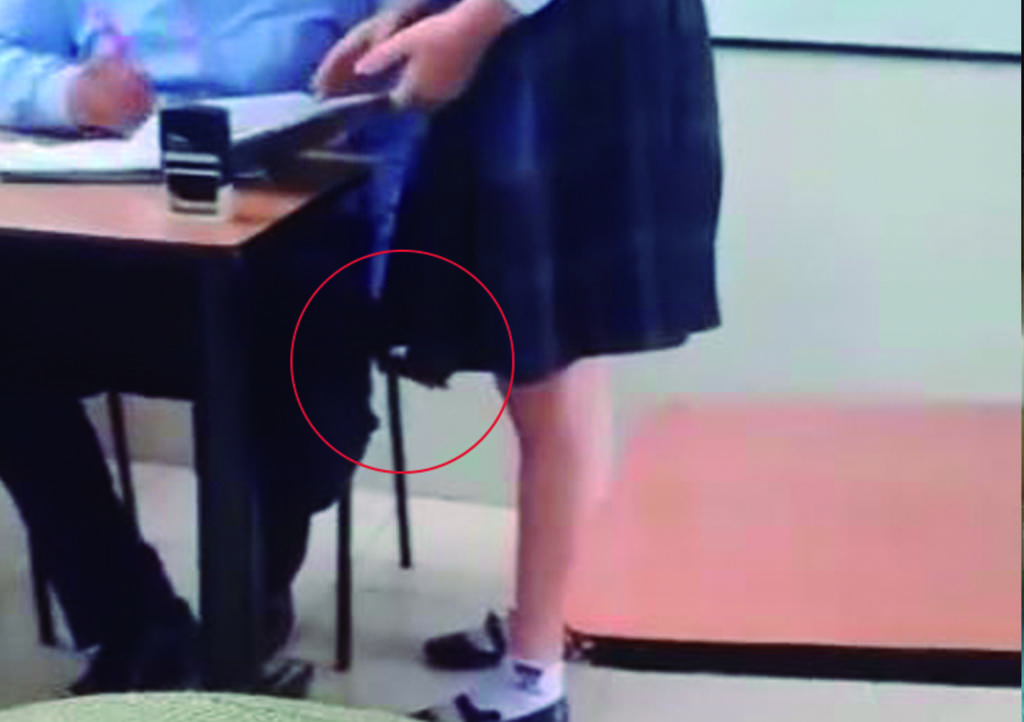 Difunden video de profesor grabando debajo de faldas de alumnas. Noticias en tiempo real