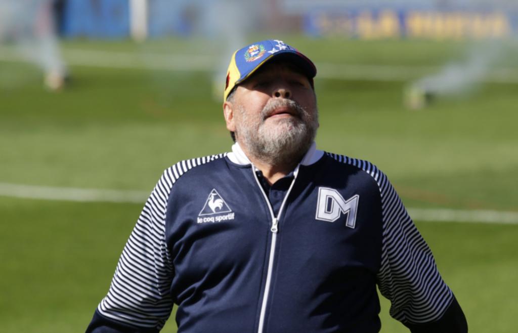 Maradona deja de ser el director técnico de Gimnasia y Esgrima. Noticias en tiempo real