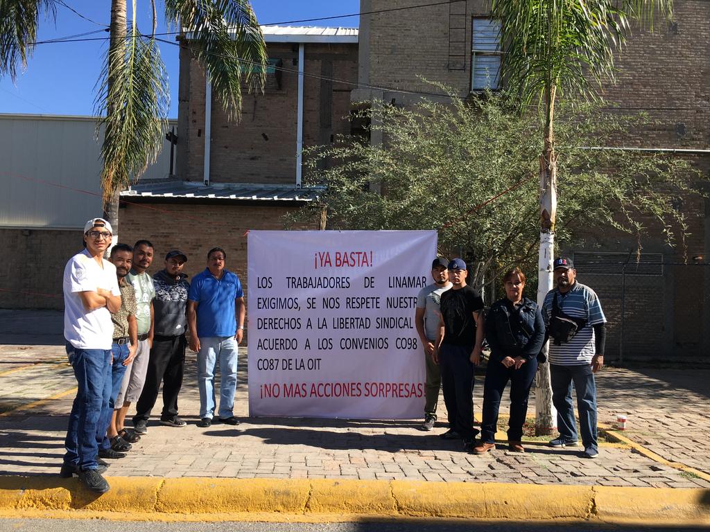 Se manifiestan trabajadores en Junta de Conciliación de Gómez. Noticias en tiempo real