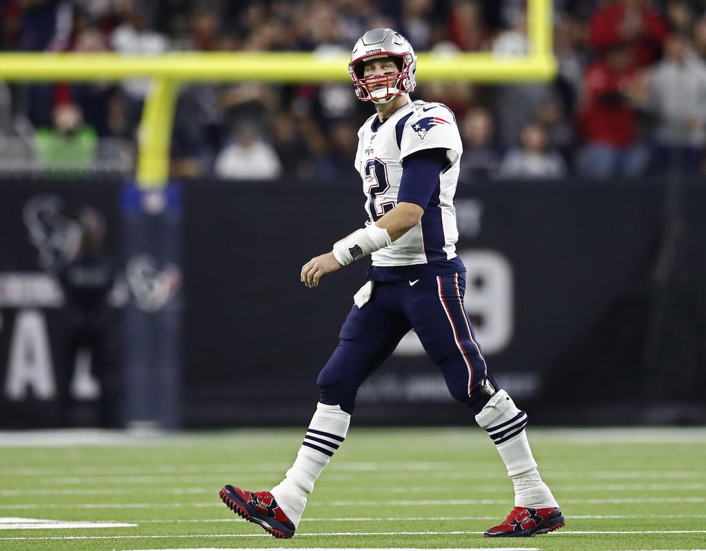 Tom Brady le regala su jersey a jugador que no se animaba a pedírselo. Noticias en tiempo real