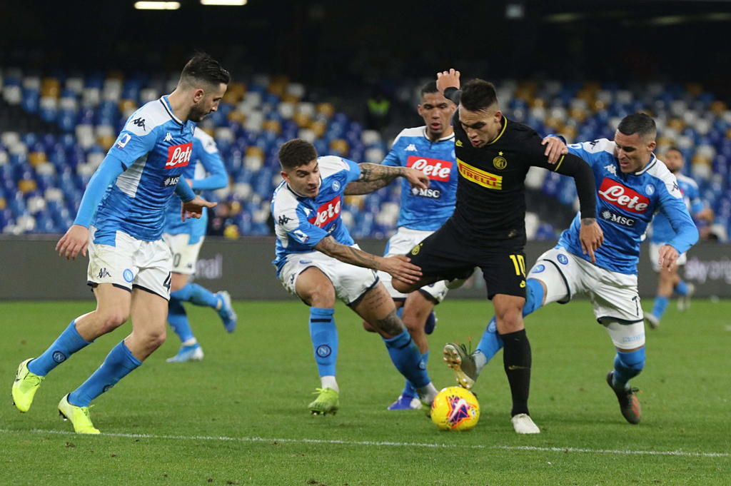 Chucky Lozano y Napoli caen ante el Inter de Milán. Noticias en tiempo real