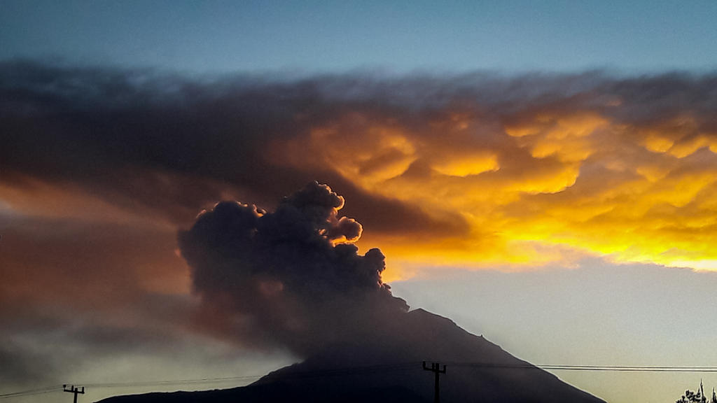Descartan elevar nivel de alerta por actividad reciente del volcán Popocatépetl. Noticias en tiempo real