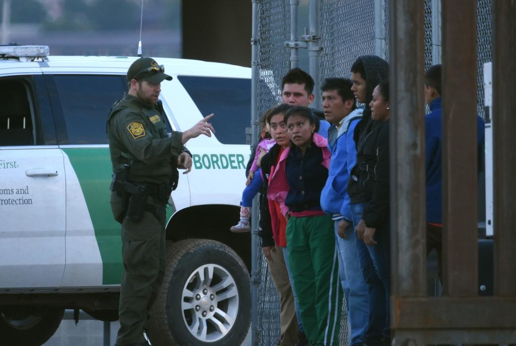 Juez de EUA avala que migrantes que teman ser enviados a México tengan abogado. Noticias en tiempo real
