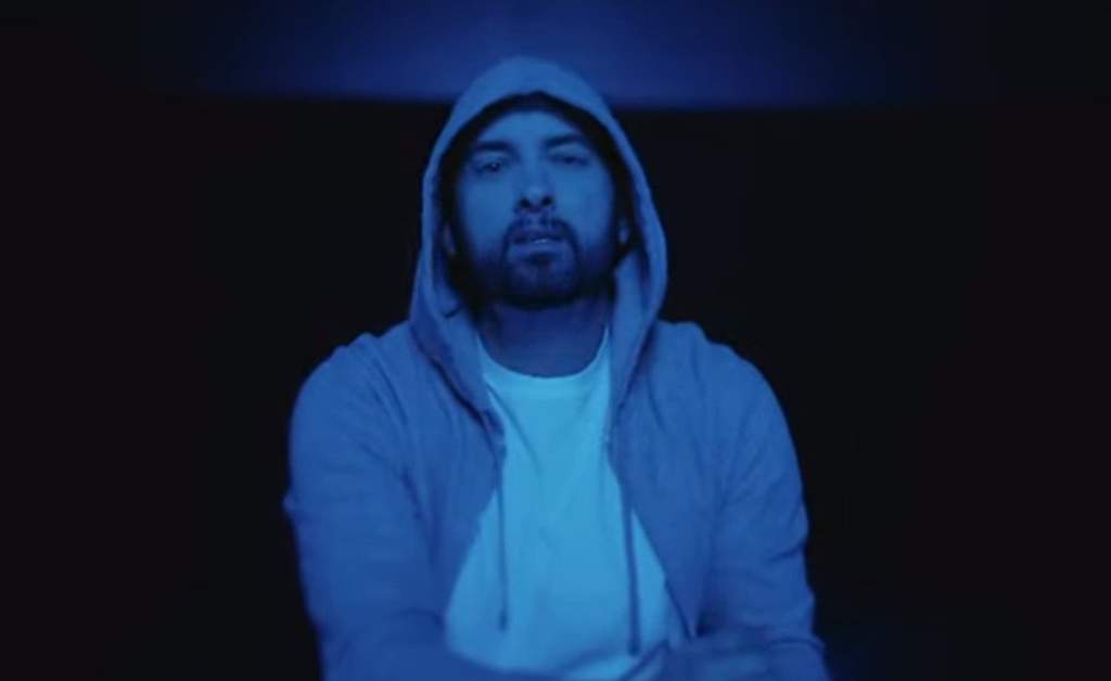 Eminem vuelve con nuevo álbum y genera controversia. Noticias en tiempo real