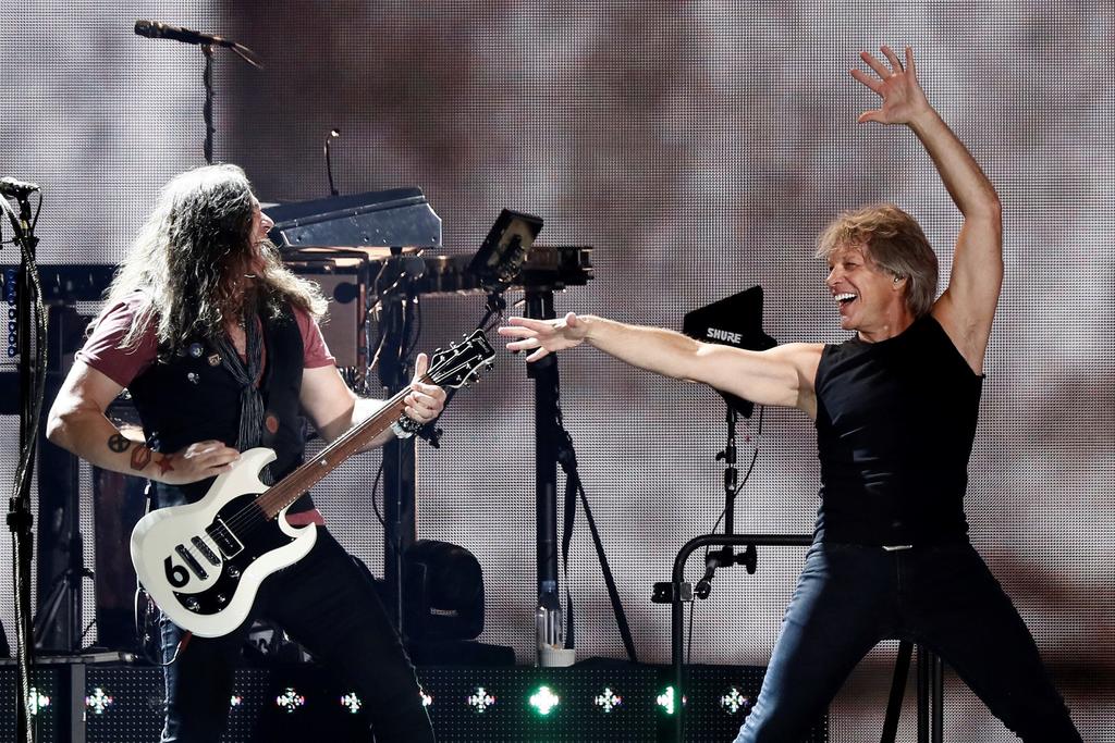 Bon Jovi saldrá de gira con Bryan Adams. Noticias en tiempo real