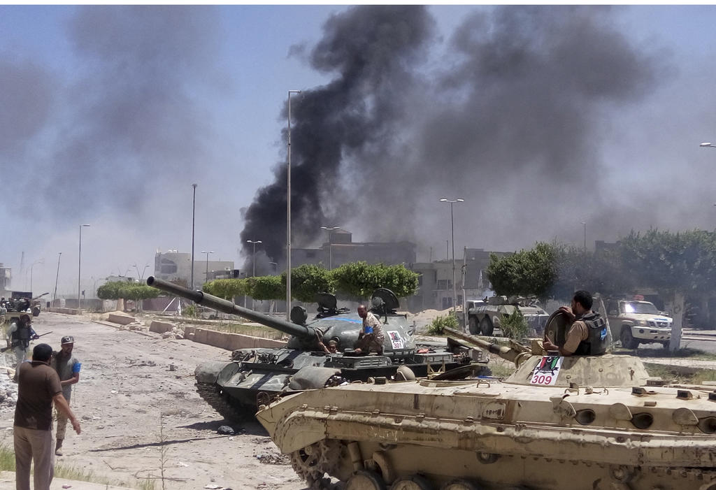 Tras cinco años, guerra civil libia ha dejado más de 8 mil muertos. Noticias en tiempo real