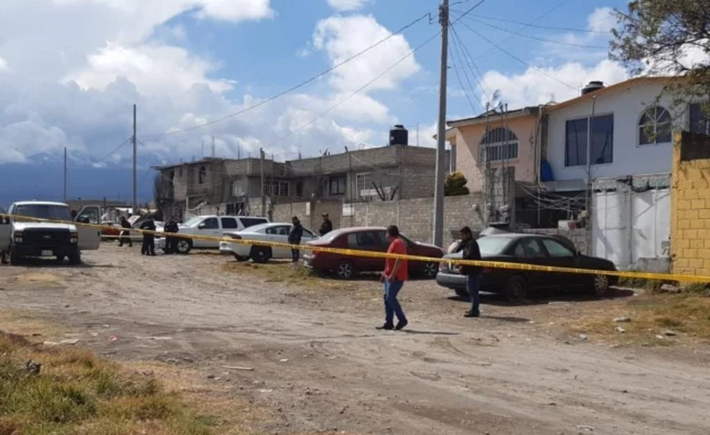 Localizan 3 cadáveres dentro de tinaco relleno con cemento en Toluca. Noticias en tiempo real