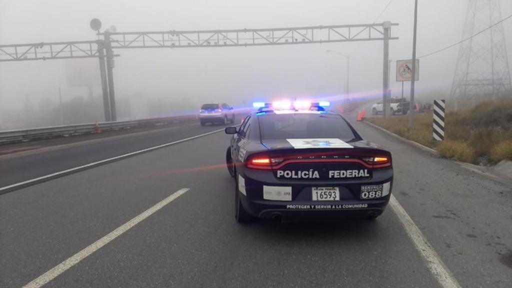 Cierran autopista Monterrey-Saltillo por accidente y niebla. Noticias en tiempo real