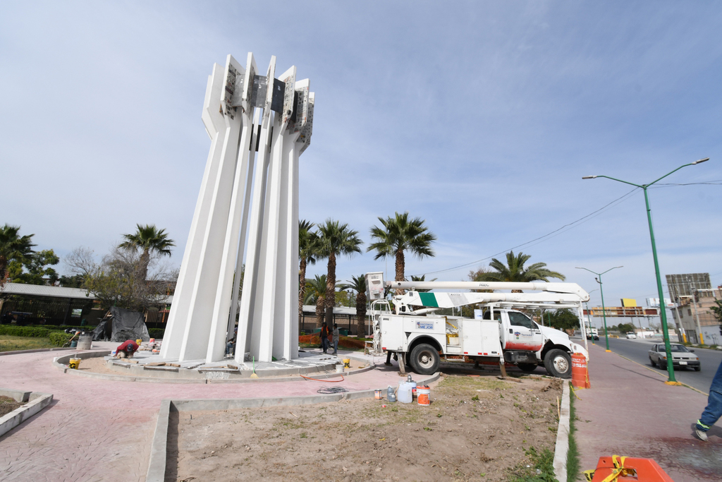 Casi lista, obra del 'Torreoncito' en el Parque Fundadores, El Siglo de ...