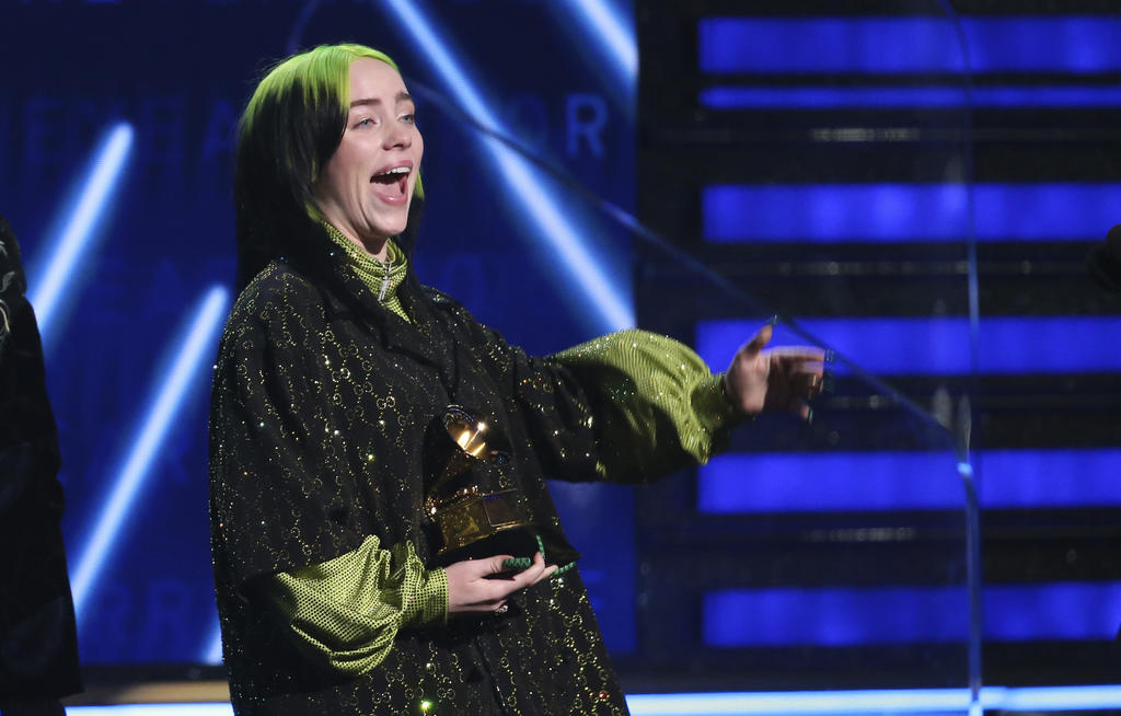 Billie Eilish hace historia en los Grammy. Noticias en tiempo real