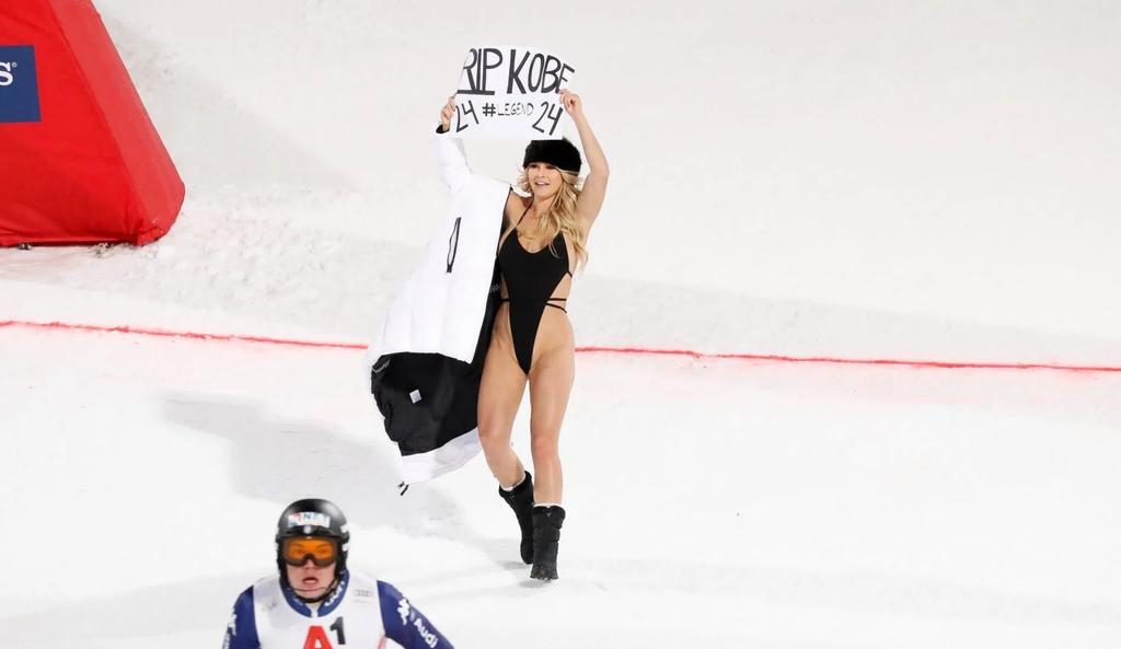 VIRAL: Modelo en bikini irrumpe en competencia de esquí para rendir tributo a Kobe Bryant. Noticias en tiempo real