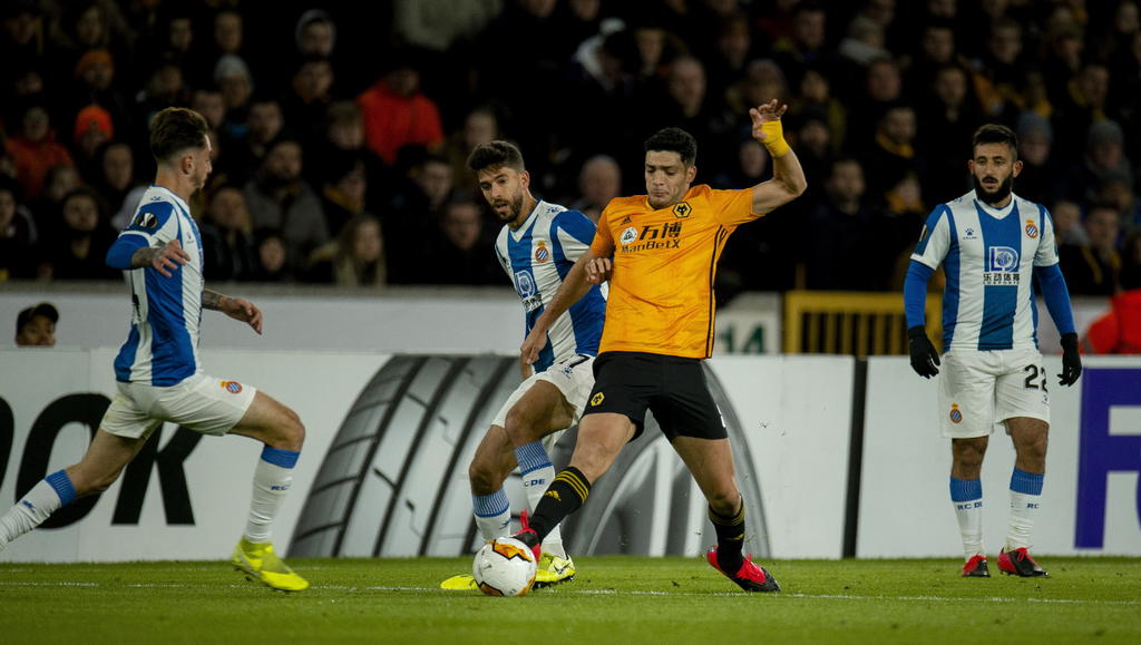 Raúl Jiménez y los Wolves golean al Espanyol en la Europa League. Noticias en tiempo real