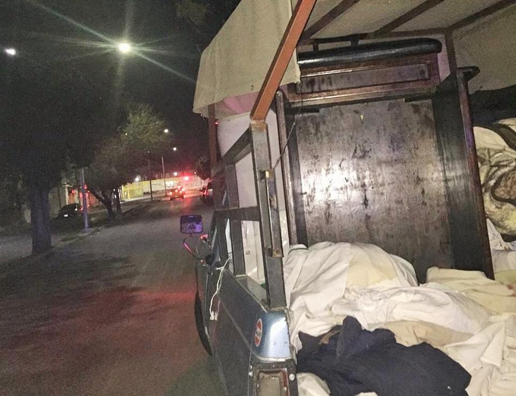 Accidente en la colonia Jacarandas de Torreón deja dos lesionados. Noticias en tiempo real