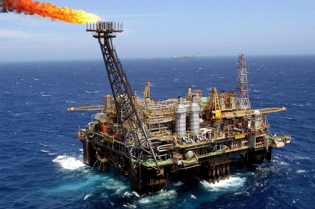 Pide Arabia Saudí reunión urgente de la OPEP para revisar precios del crudo. Noticias en tiempo real