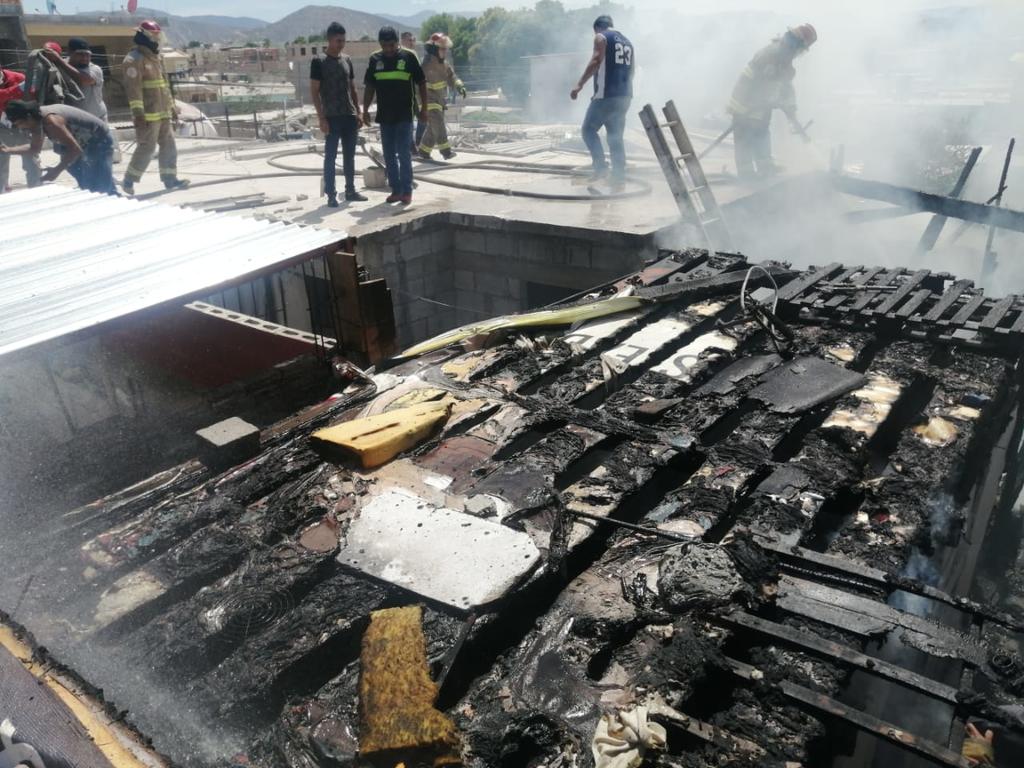 Se queman cinco cuartos de una vivienda en Gómez Palacio. Noticias en tiempo real