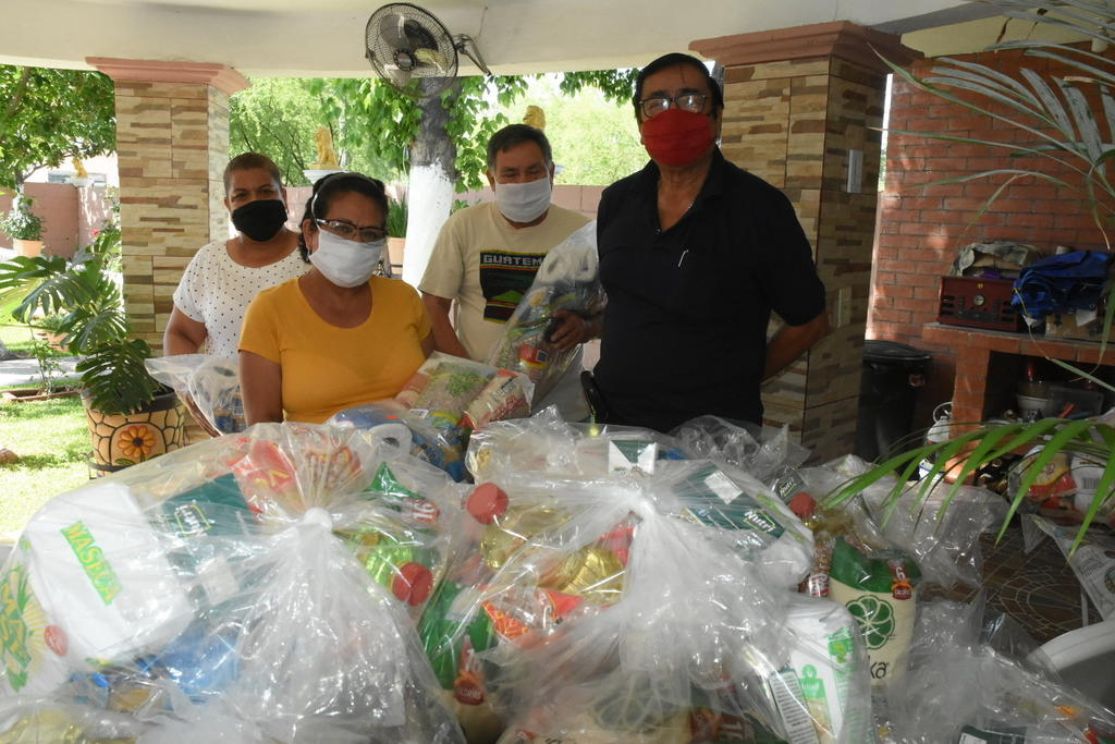 Distribuye CTM 550 paquetes de ayuda alimentaria a agremiados desempleados en Monclova. Noticias en tiempo real