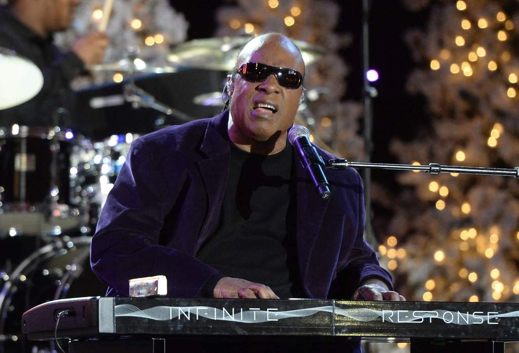 Stevie Wonder, el invidente que conquistó al mundo con su música. Noticias en tiempo real
