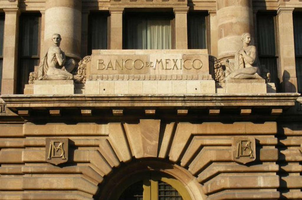Banxico baja tasa de interés al 5.5% por crisis económica de COVID-19. Noticias en tiempo real