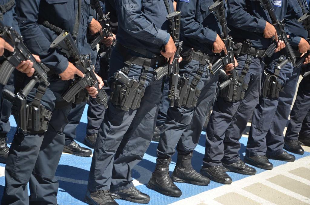 Reportan brote de COVID-19 en Academia de Policía de Monterrey. Noticias en tiempo real