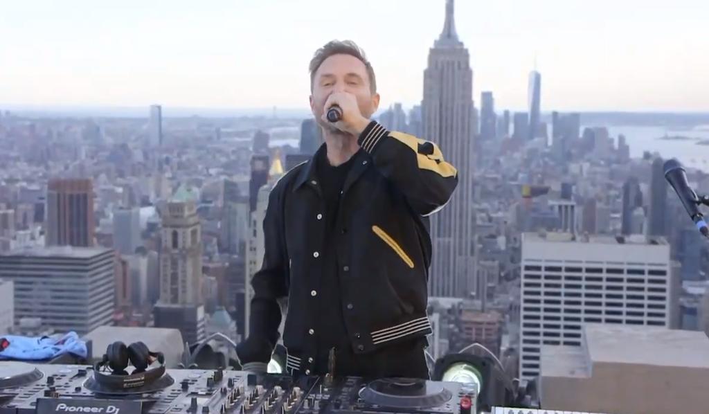 David Guetta hace concierto United at Home en Nueva York. Noticias en tiempo real