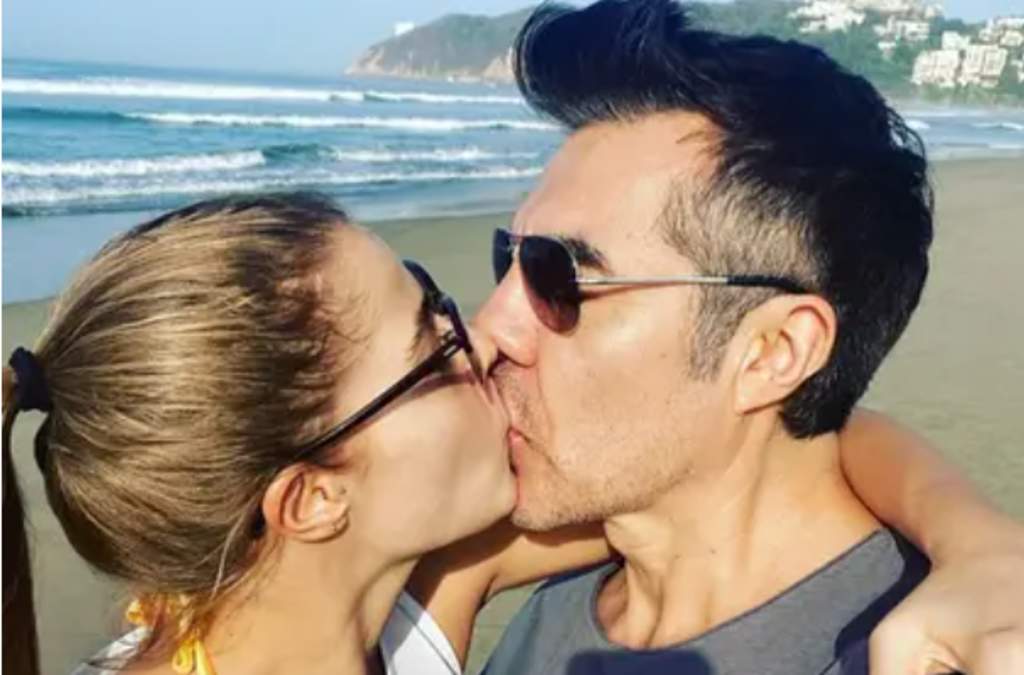 Adrián Uribe anuncia que espera a su segundo hijo. Noticias en tiempo real