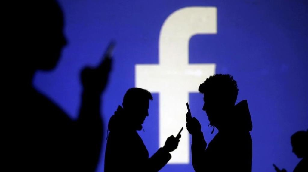 Empleados de Facebook contra Mark Zuckerberg; realizan paro en línea. Noticias en tiempo real