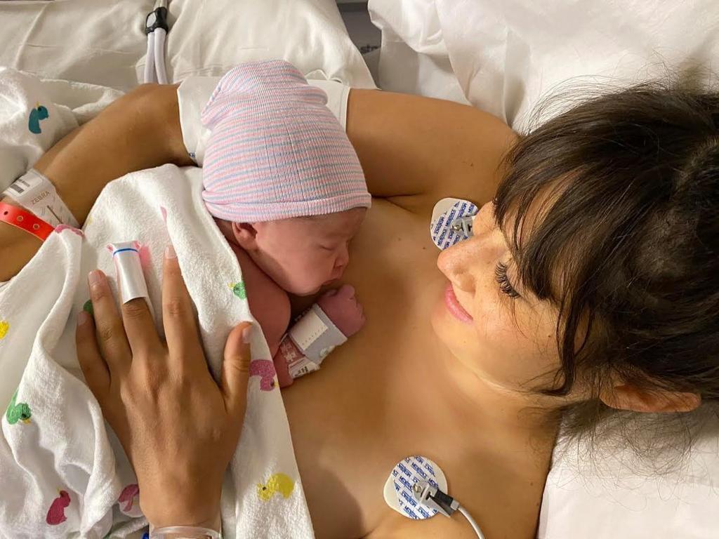 VIDEO: Hanna de Ha*Ash comparte el nacimiento de su bebé. Noticias en tiempo real