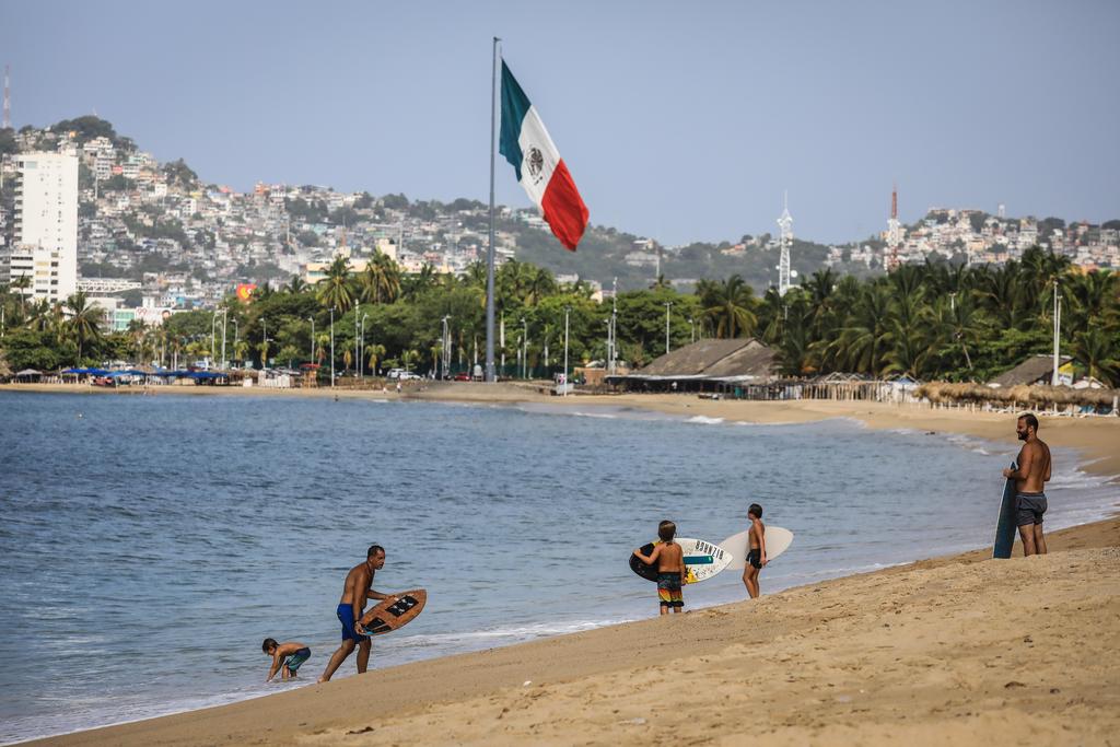 Playas de Acapulco reabren tras tres meses en cuarentena. Noticias en tiempo real