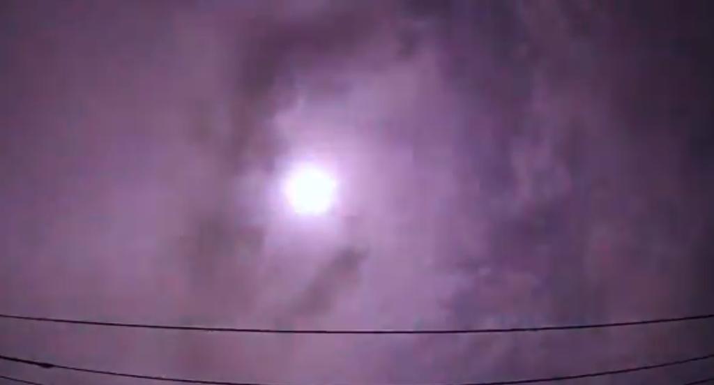 VIDEO: Meteoro explota sobre Japón y libera energía similar a 150 toneladas de TNT. Noticias en tiempo real
