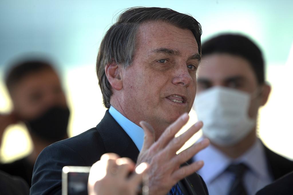 Bolsonaro da positivo a COVID-19; se trata con cloroquina. Noticias en tiempo real