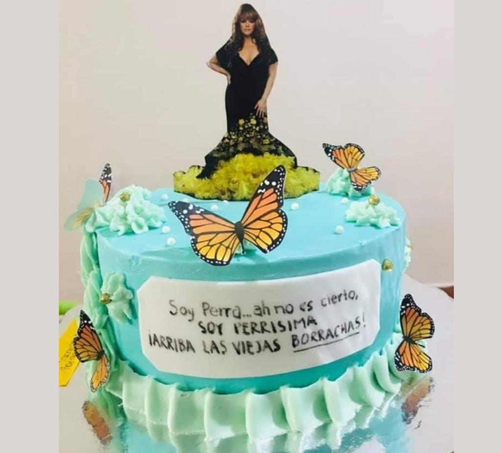Pastel de lagunera con temática de Jenni Rivera se hace viral. Noticias en tiempo real