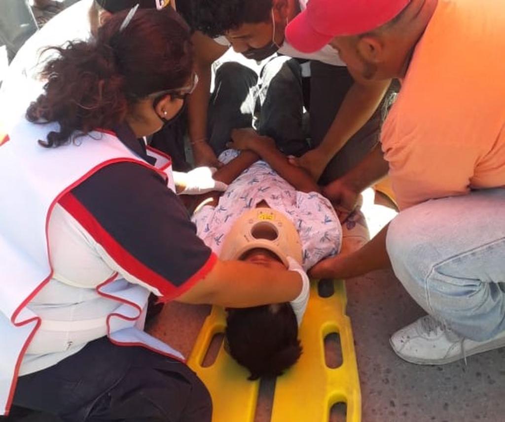 Camión de volteo impacta a menor de 12 años en Gómez Palacio. Noticias en tiempo real