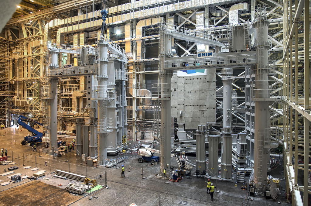 Ensamblaje de dispositivo de fusión nuclear entra en fase crítica en Francia. Noticias en tiempo real
