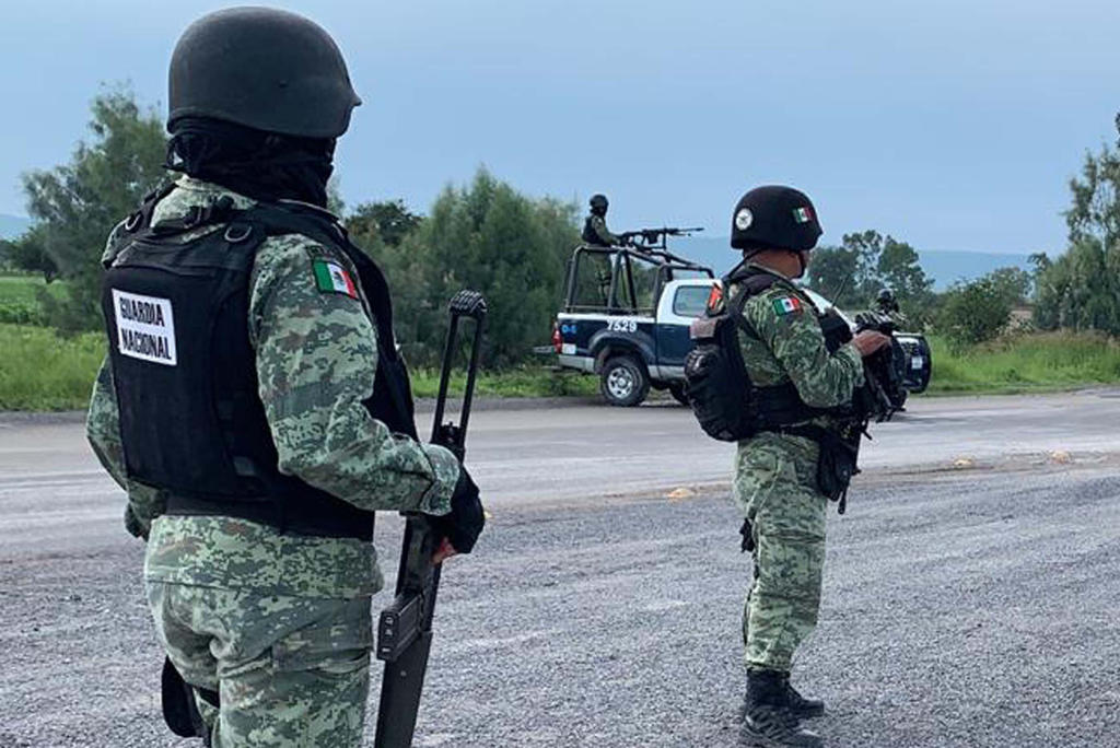 Ejercito y Guardia Nacional se enfrenta a grupo armado en Los Mochis. Noticias en tiempo real