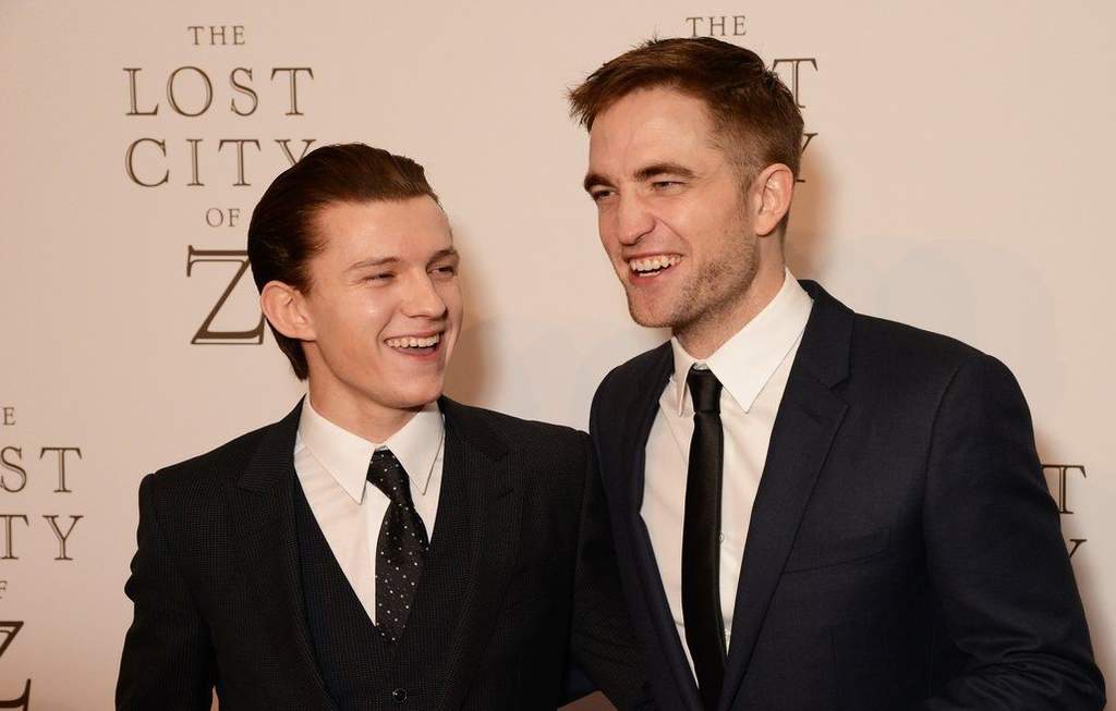Revelan primeras imágenes de Tom Holland y Robert Pattinson en nueva cinta. Noticias en tiempo real