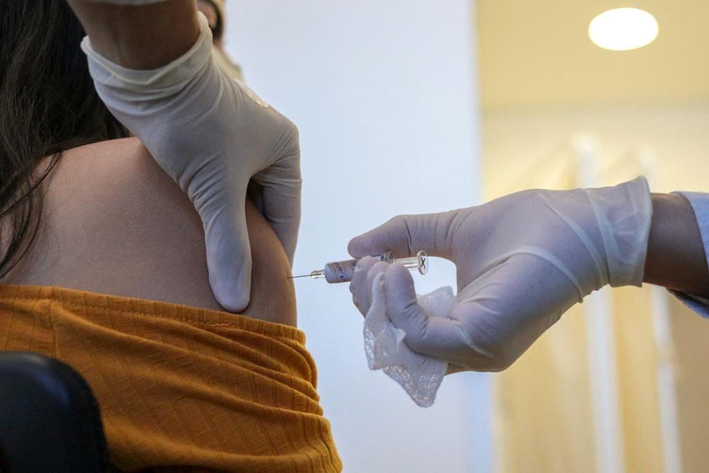 Rusia afirma que su vacuna contra el COVID-19 genera inmunidad. Noticias en tiempo real