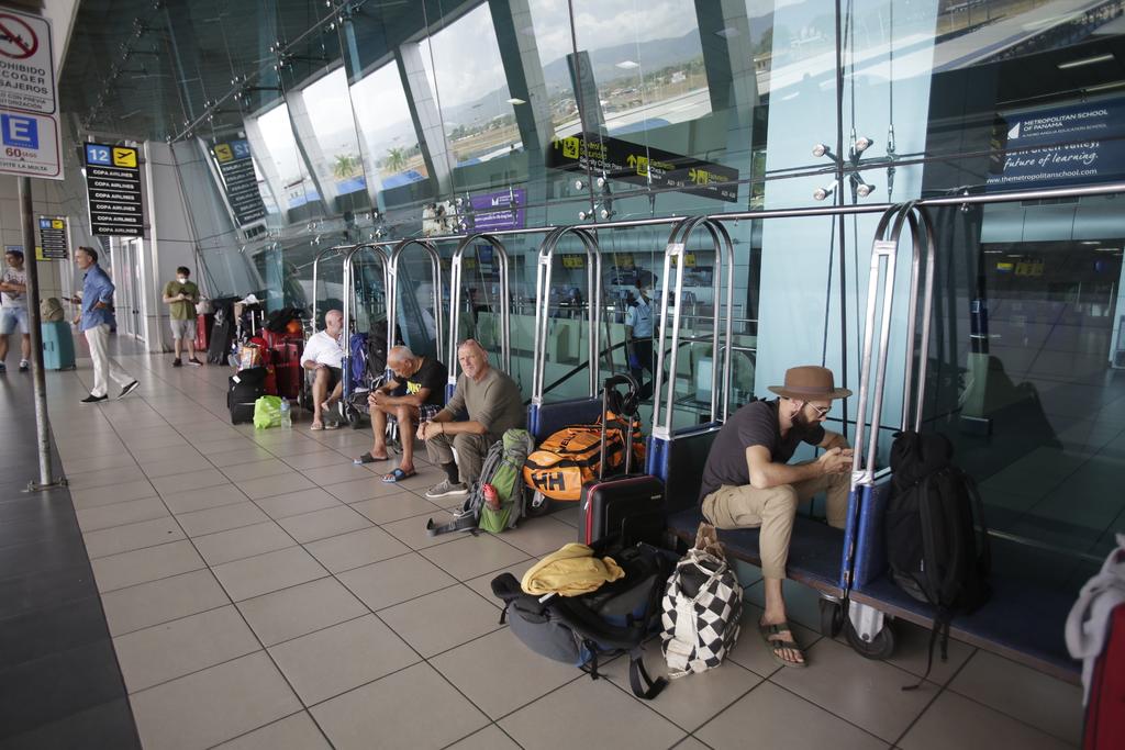 Panamá anuncia eliminación de vuelos humanitarios para retorno de panameños. Noticias en tiempo real
