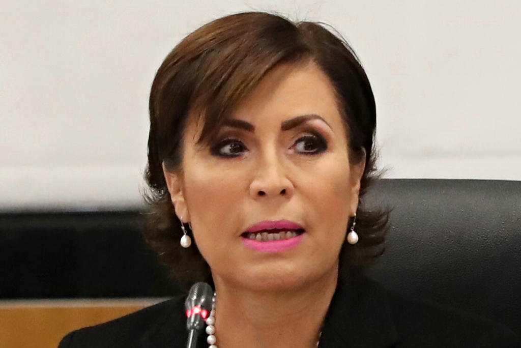 Rosario Robles no culpará ni delatará a nadie: abogado. Noticias en tiempo real