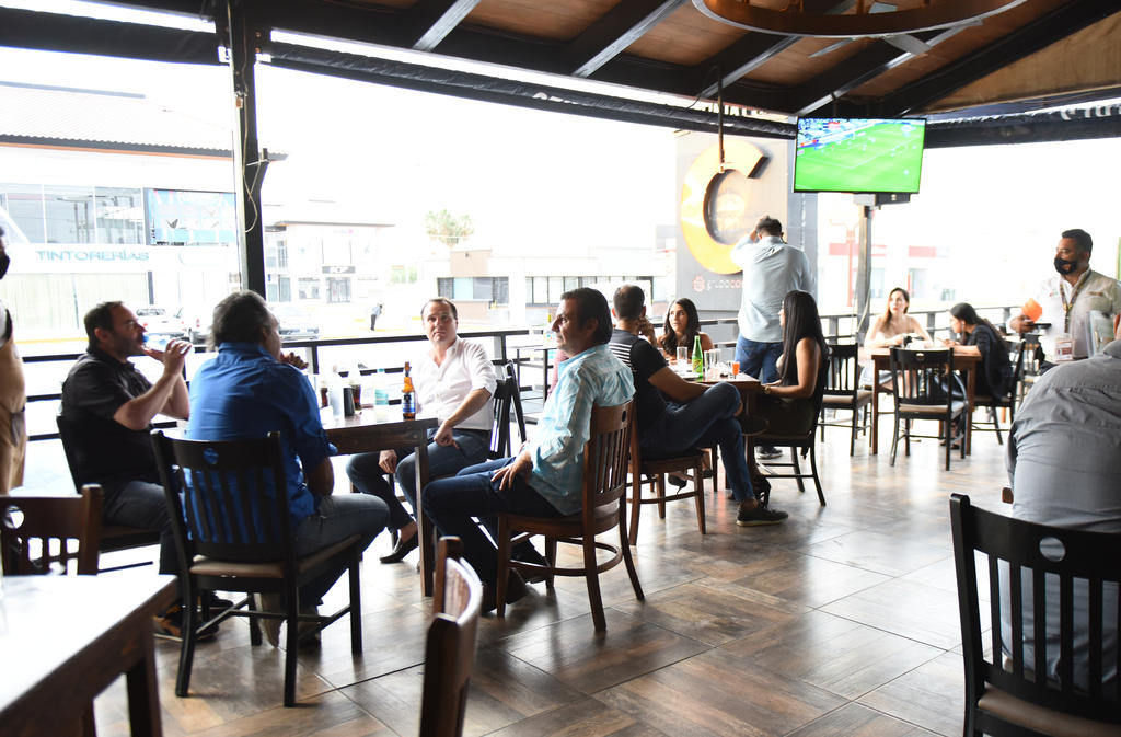 Sube poco a poco ocupación en restaurantes de La Laguna. Noticias en tiempo real