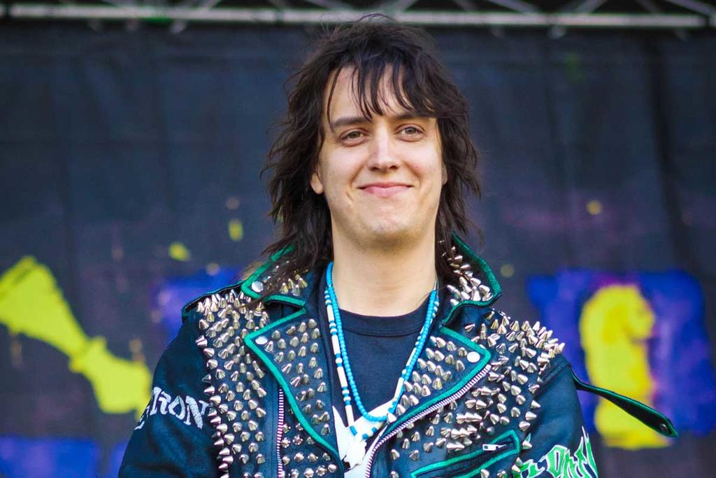 julian casablancas una voz y talento experimental el julian casablancas una voz y talento experimental el