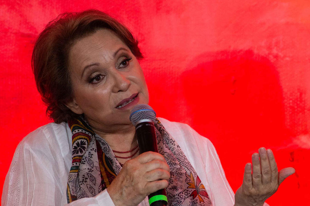 adriana barraza regresa al teatro mexicano el siglo de torre n adriana barraza regresa al teatro mexicano el siglo de torre n