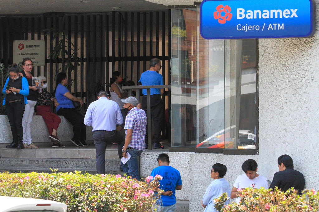 Reportan bancos cierre de 453 sucursales en México. Noticias en tiempo real