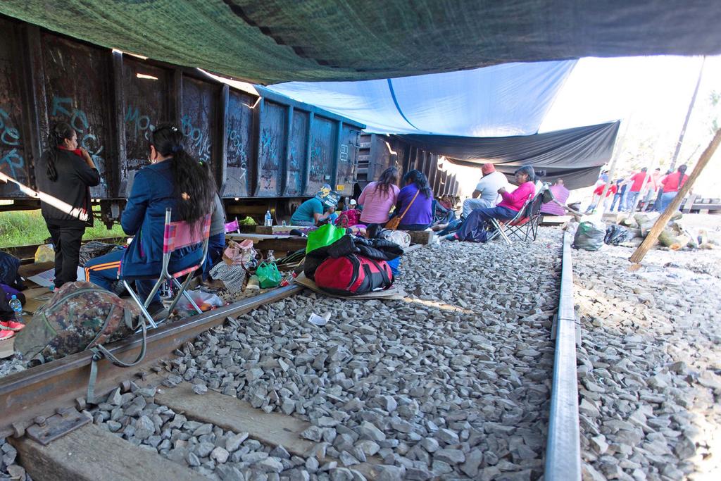 Acumulan 100 días de bloqueos a vías del ferrocarril en México. Noticias en tiempo real