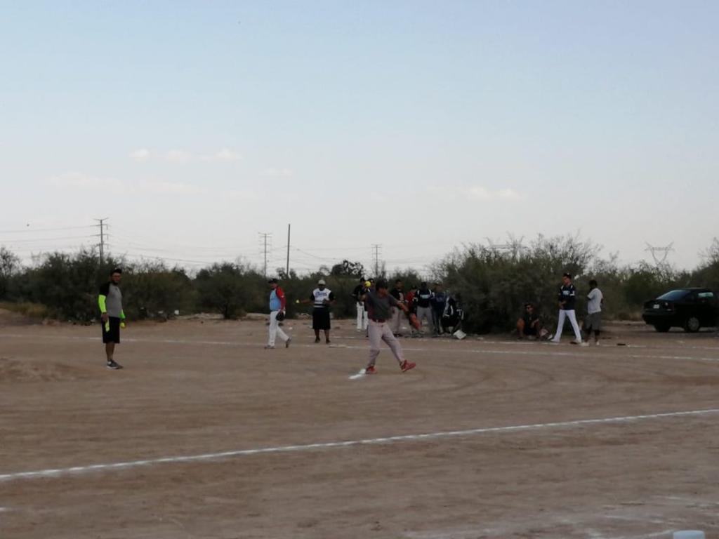 Preparan inicio de la Liga Ranchera de Softbol Kilo Navarrete en La Laguna. Noticias en tiempo real