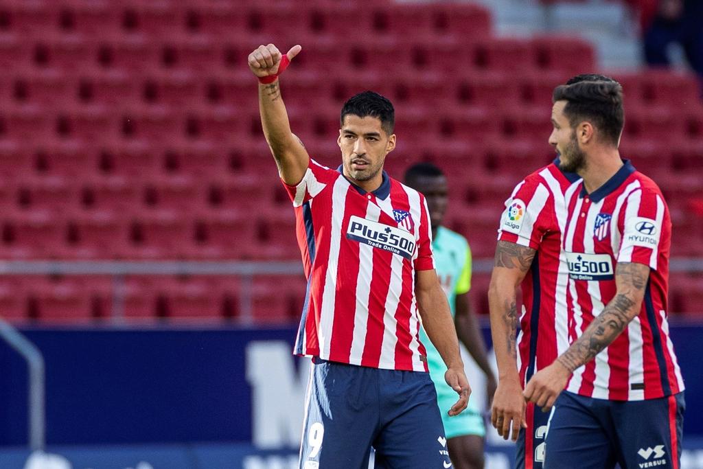 Luis Suárez se estrena con dos anotaciones en goleada del Atlético al Granada. Noticias en tiempo real