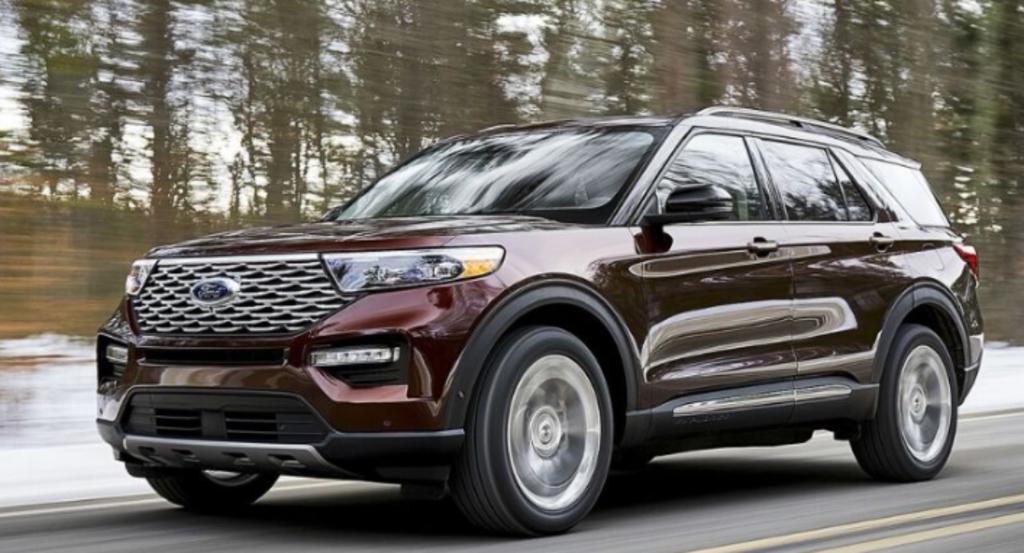 Ford avisa de falla en cámaras en más de 700,000 vehículos. Noticias en tiempo real