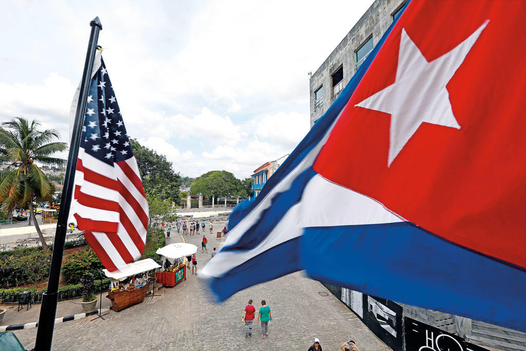 Bloquea EUA a líder de empresas militares en Cuba. Noticias en tiempo real