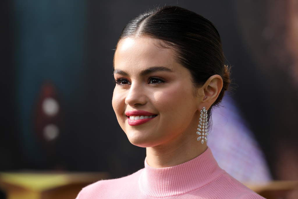 Selena Gomez, entre las homenajeadas por los Latin Grammy. Noticias en tiempo real