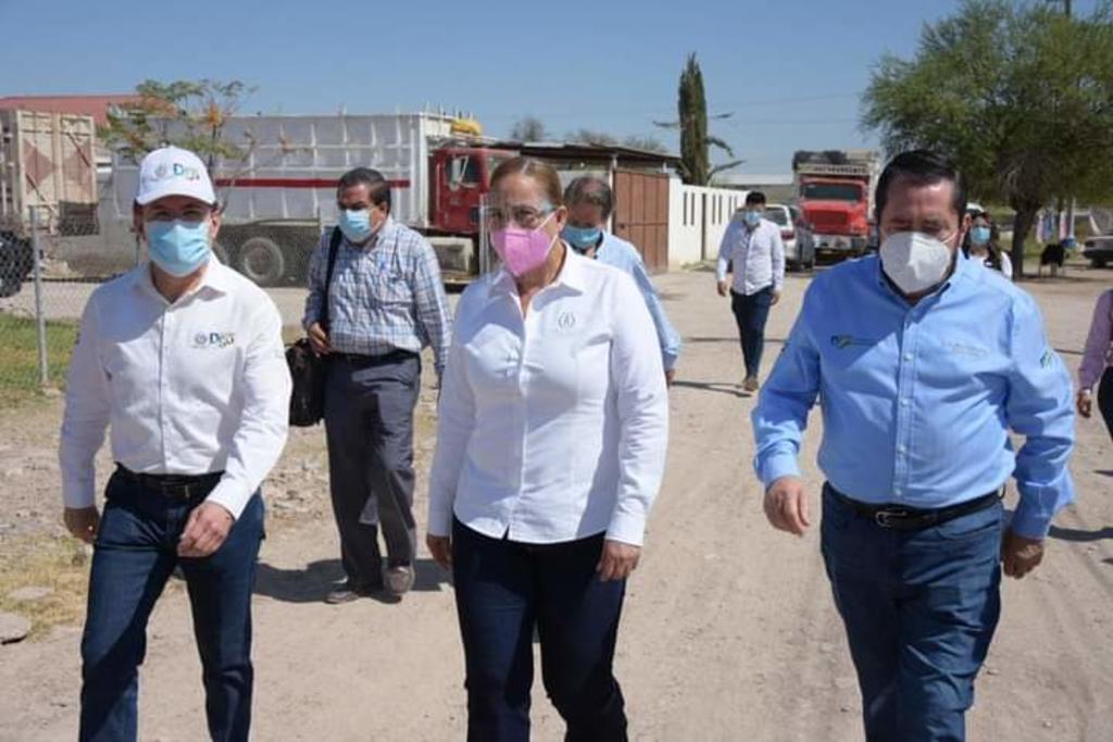 Entregan autoridades en Gómez Palacio acciones de mejora de vivienda. Noticias en tiempo real