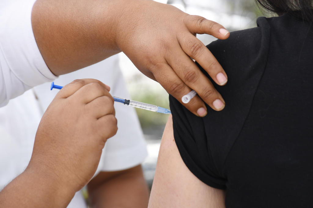 ¿Vacunarse contra la influenza es seguro ante la pandemia de COVID?. Noticias en tiempo real